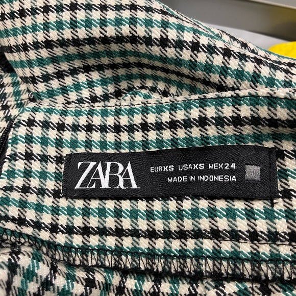 ZARA High Waisted gingham Plaid Mini Skort Size XS Green-Black blogger favorite - Picture 5 of 7